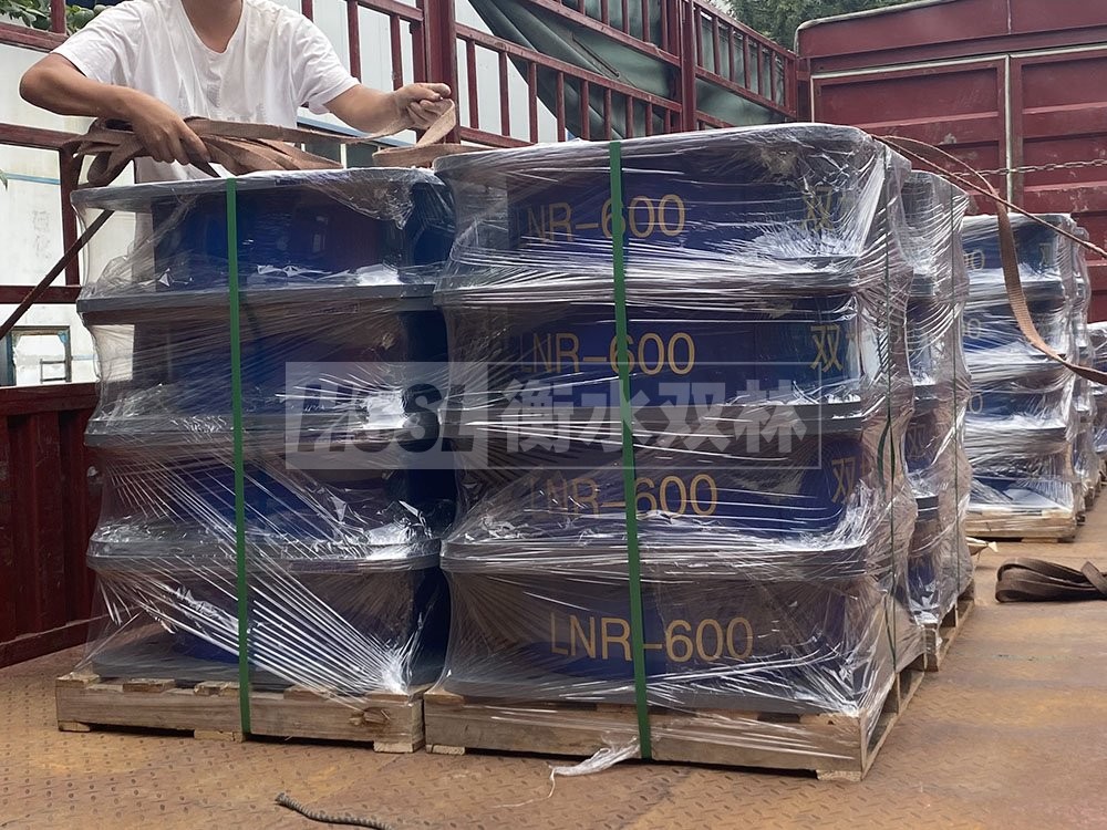 LNR600天然橡胶隔震支座厂家
